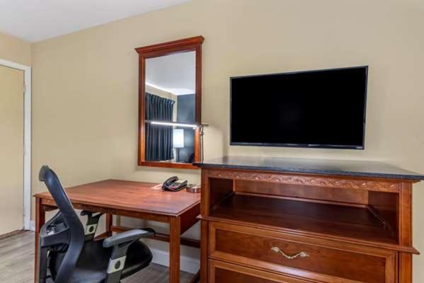 Econo Lodge Ерленджер Екстер'єр фото